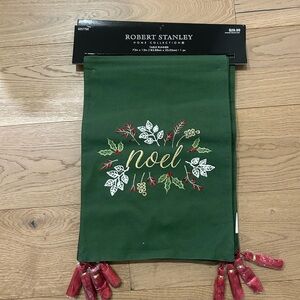Robert Stanley Green 'Noel' Embroidered Holiday Table Runner
